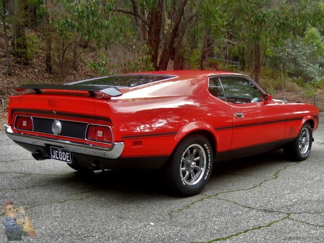 ford mustang 895505 027