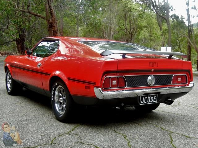 ford mustang 895505 031