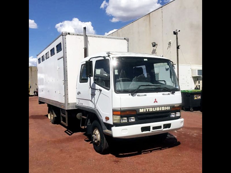 mitsubishi fighter fk617 882146 001