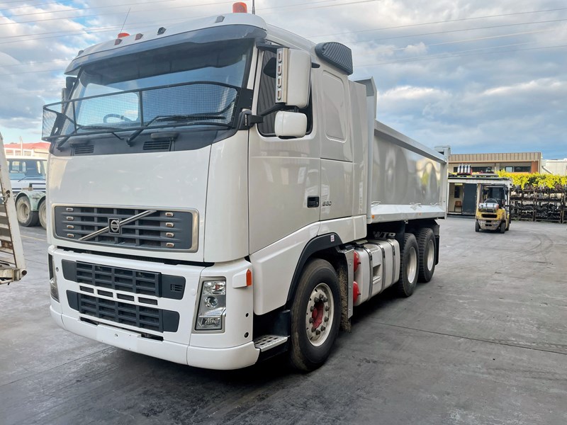 volvo fh13 895613 001