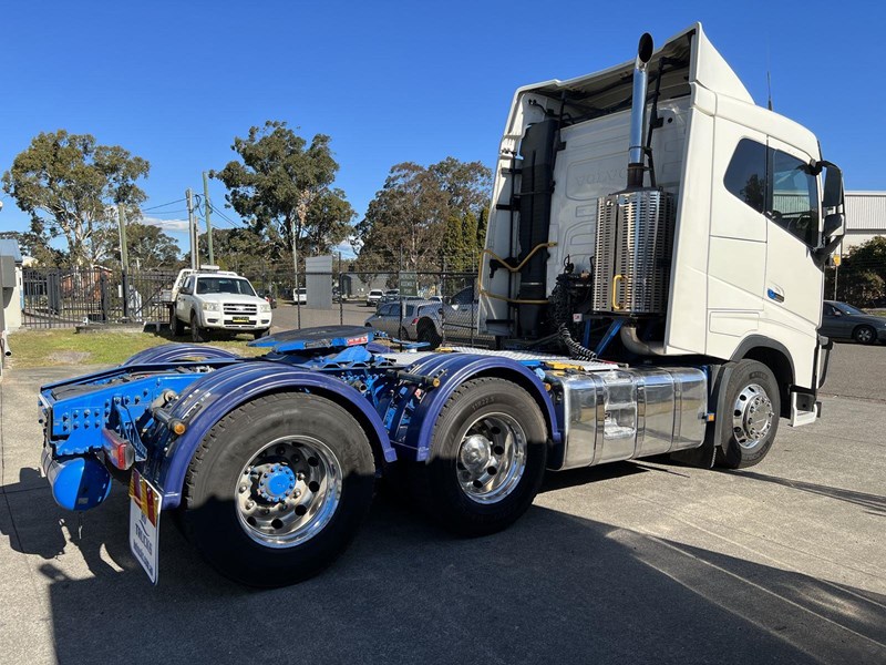 volvo fh600 895777 009