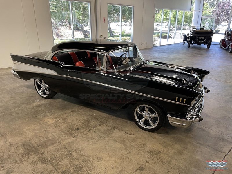 chevrolet bel air 895802 011
