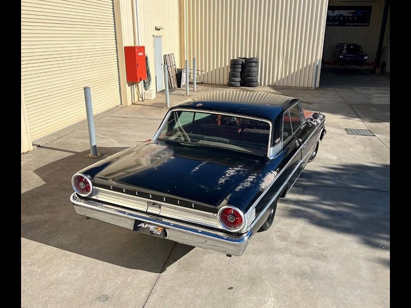 ford galaxie 500 895975 025