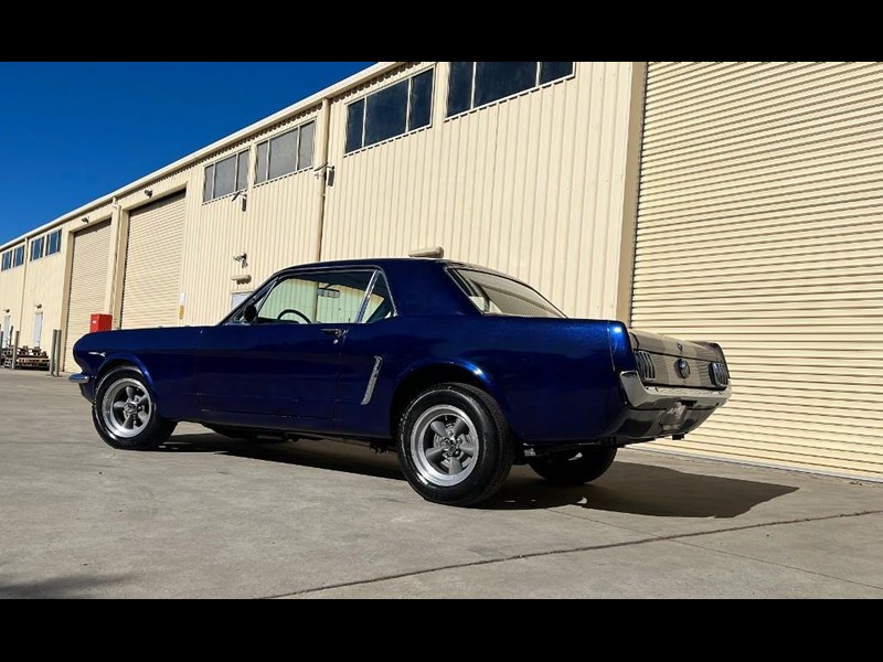 ford mustang 896176 027