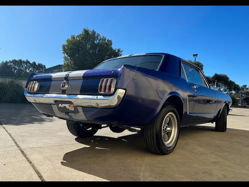 ford mustang 896176 057