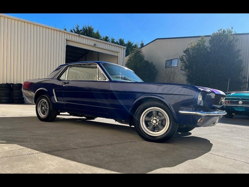 ford mustang 896176 049