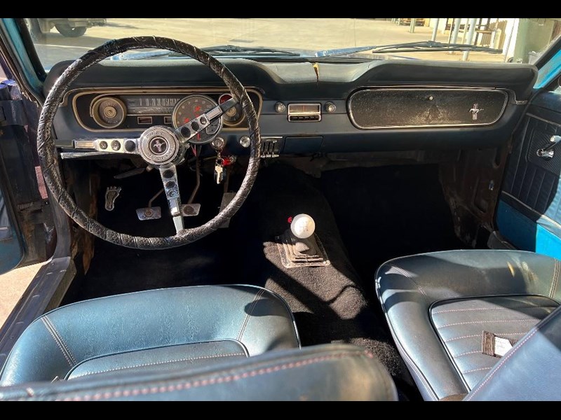 ford mustang 896176 071
