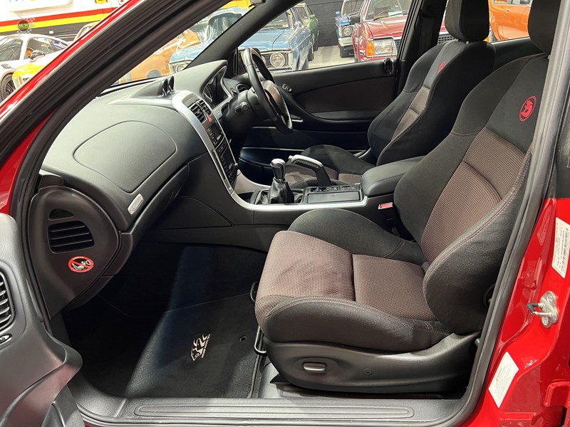 hsv commodore 896186 041