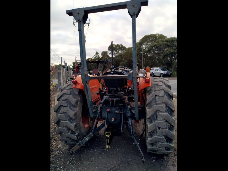 kubota m5030 tractor, front end loader 894851 011