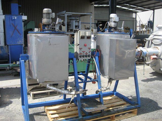 unknown mild steel - oil tanks 209636 001