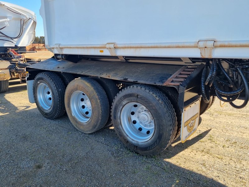 roadwest side tipper set 897025 019