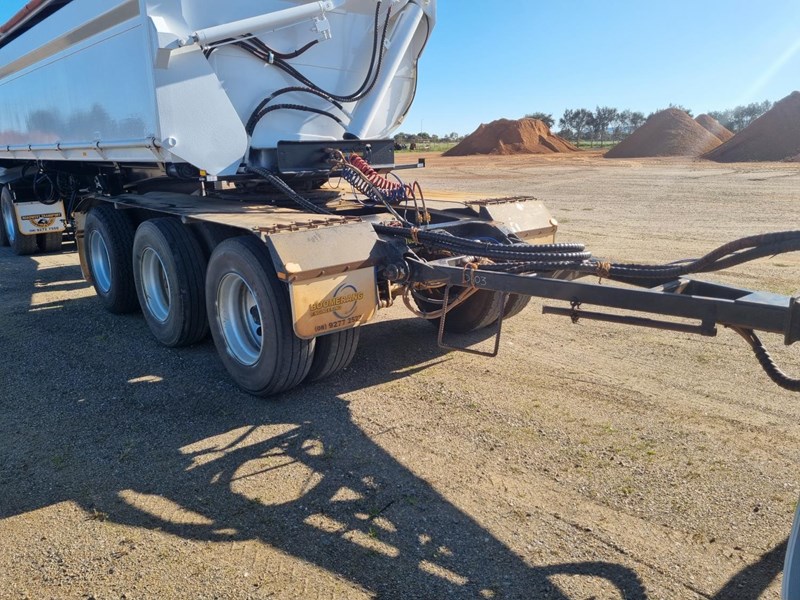 roadwest side tipper set 897025 035