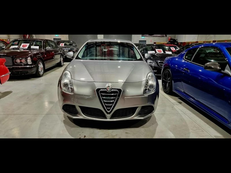 alfa romeo giulietta 894519 007