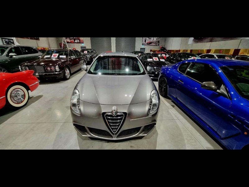 alfa romeo giulietta 894519 009
