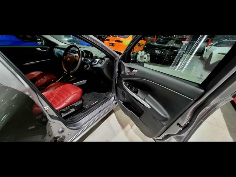 alfa romeo giulietta 894519 033