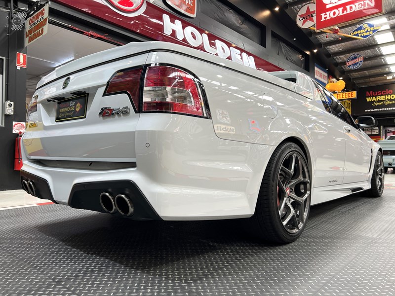 hsv clubsport r8 897354 049