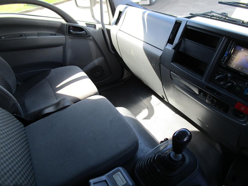 isuzu f series 887666 033