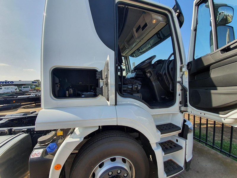 iveco stralis ati 360 768759 037