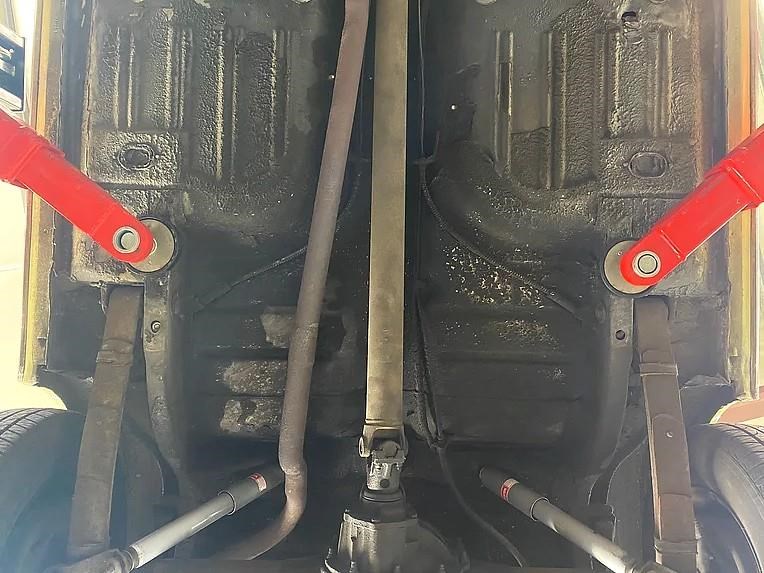 ford mustang 897564 051