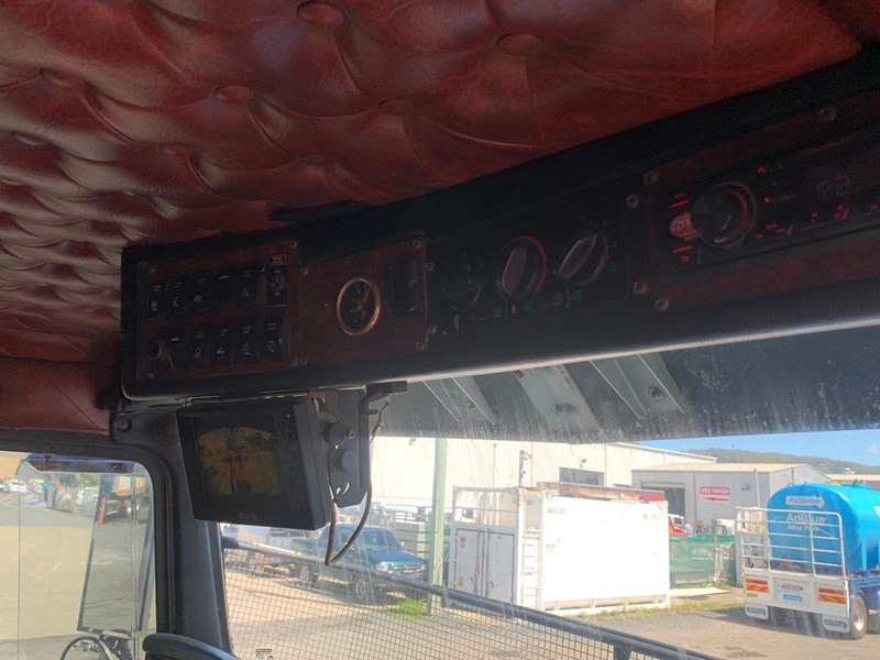 kenworth t400 879774 023