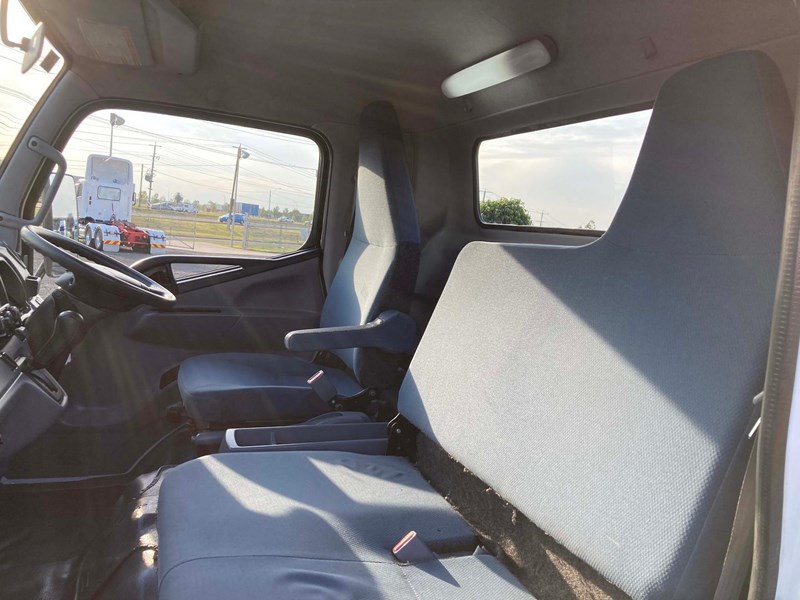 fuso canter 887464 025