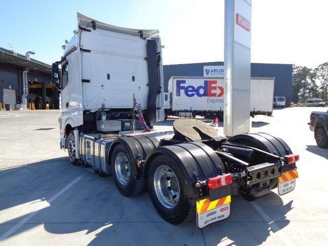 mercedes-benz actros 899952 009