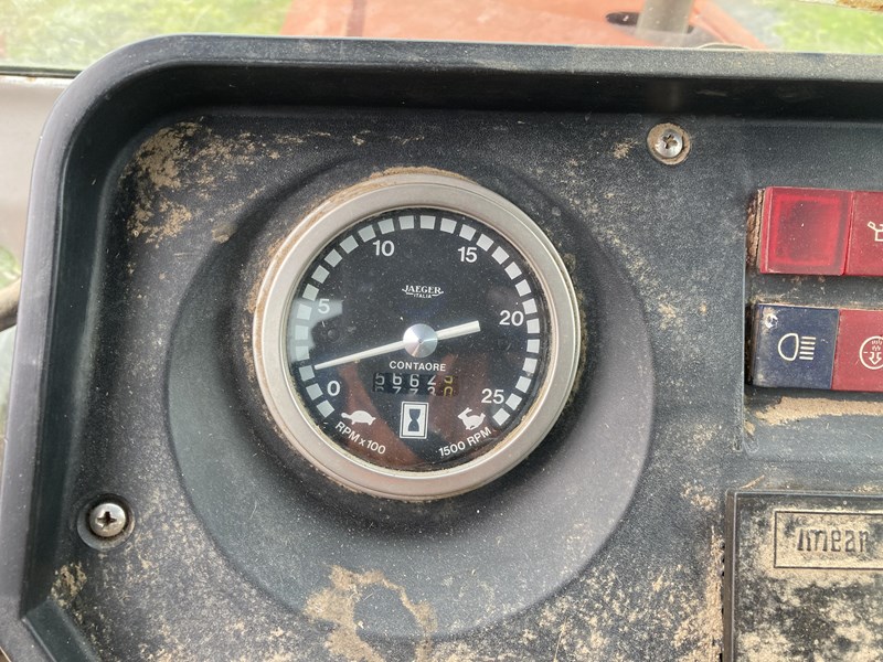 massey ferguson 675 tractor 900685 013