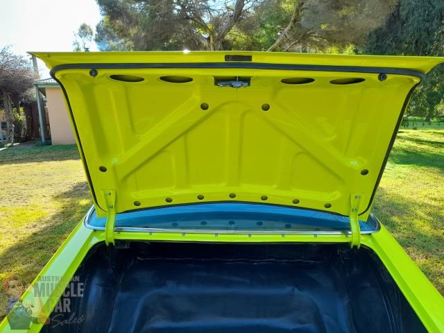holden monaro 900905 079