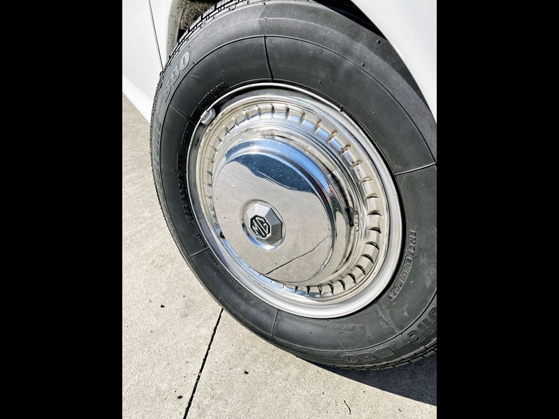 mg 1100 sport 901151 037