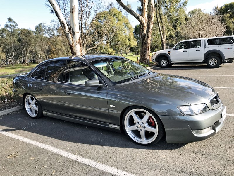 holden hsv 901494 005