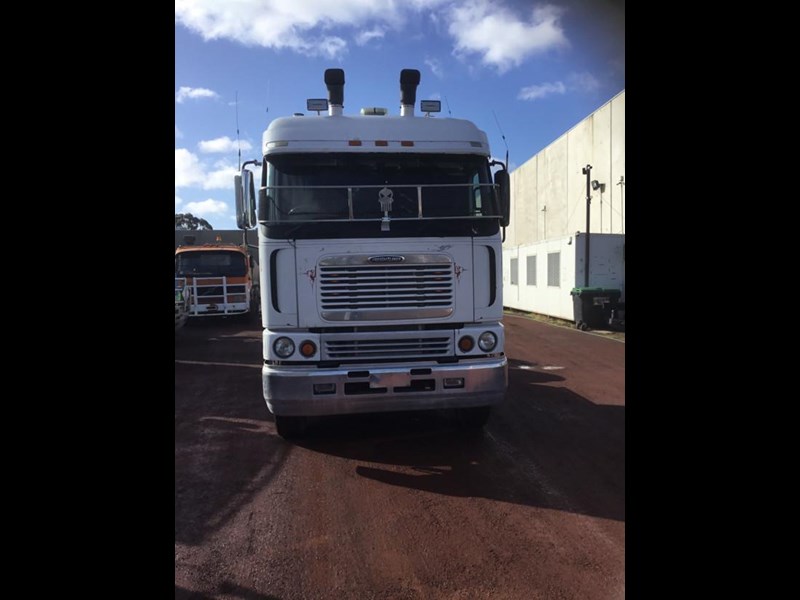 freightliner argosy 900717 007