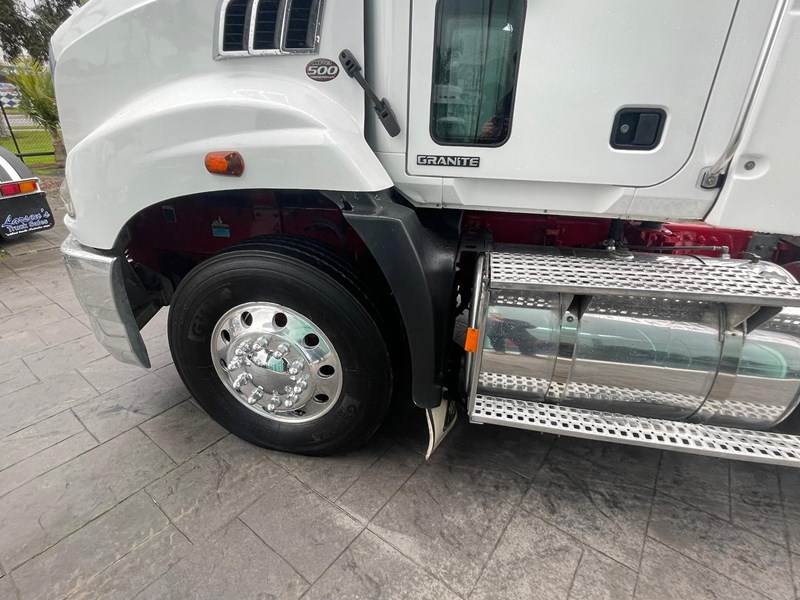mack granite 895704 031