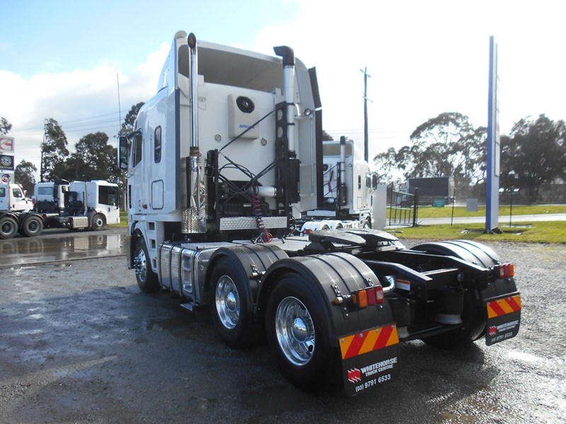 freightliner argosy 899285 007