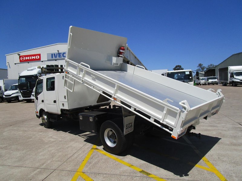 hino 300 series 868191 009