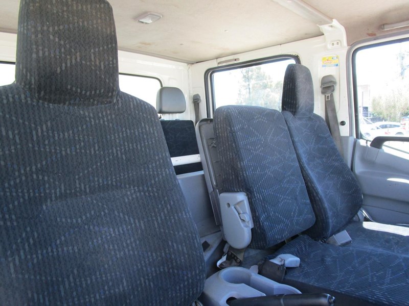 hino 300 series 868191 029