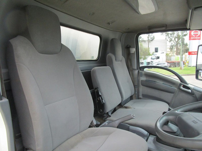 isuzu n series 868493 025