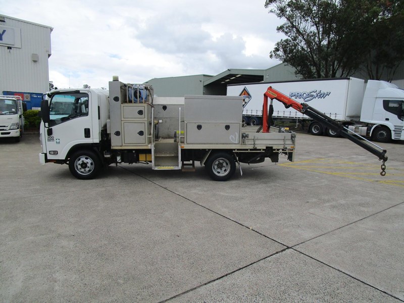 isuzu n series 868493 007