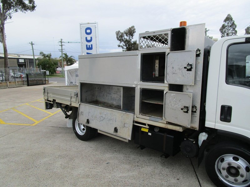 isuzu n series 868493 017