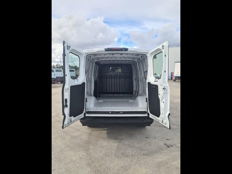 iveco daily 897324 037