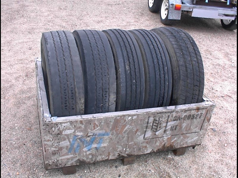 tyres mixed 215/75r 17.5 919643 009