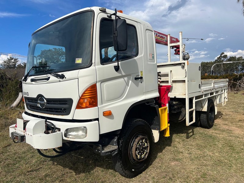 hino gt1j 949982 013