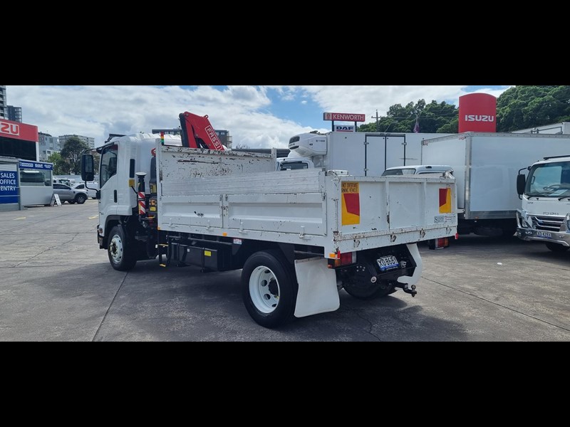 isuzu f series 956705 007