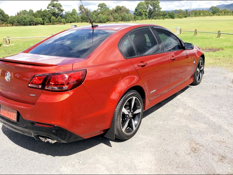 holden commodore ss 977801 007