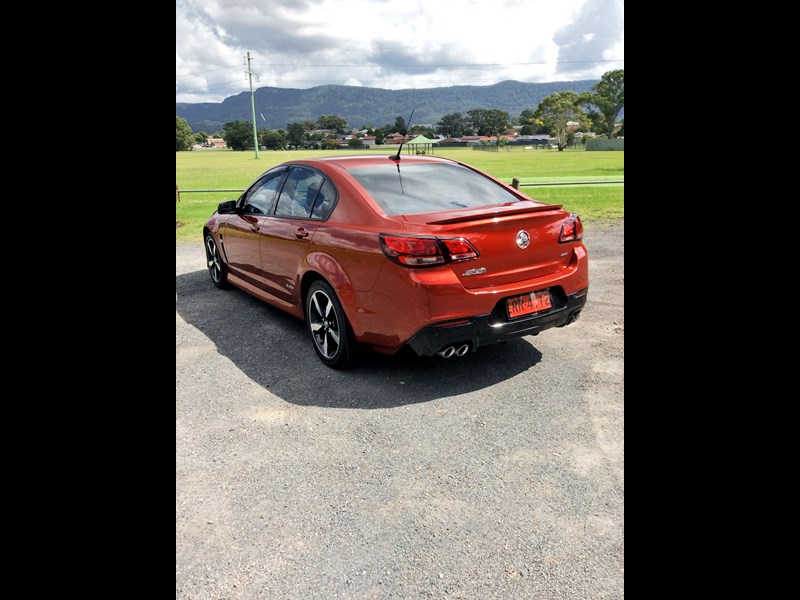 holden commodore ss 977801 017