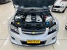 holden commodore 864980 024