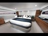 maritimo s60 sedan motoryacht 866349 016