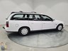 holden commodore 868318 016