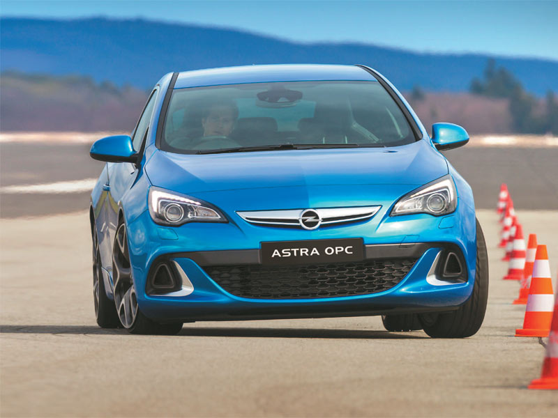 Opel Astra OPC Review