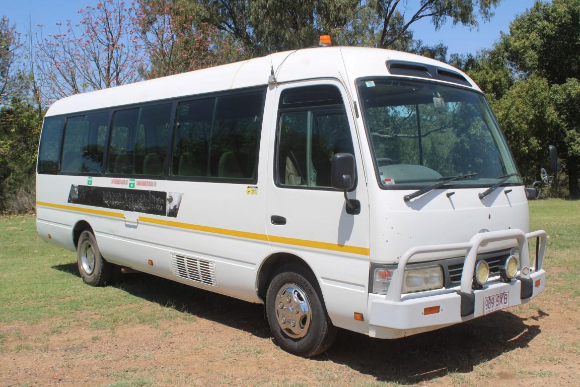 2003 TOYOTA COASTER BUS for sale refcode TA1201945