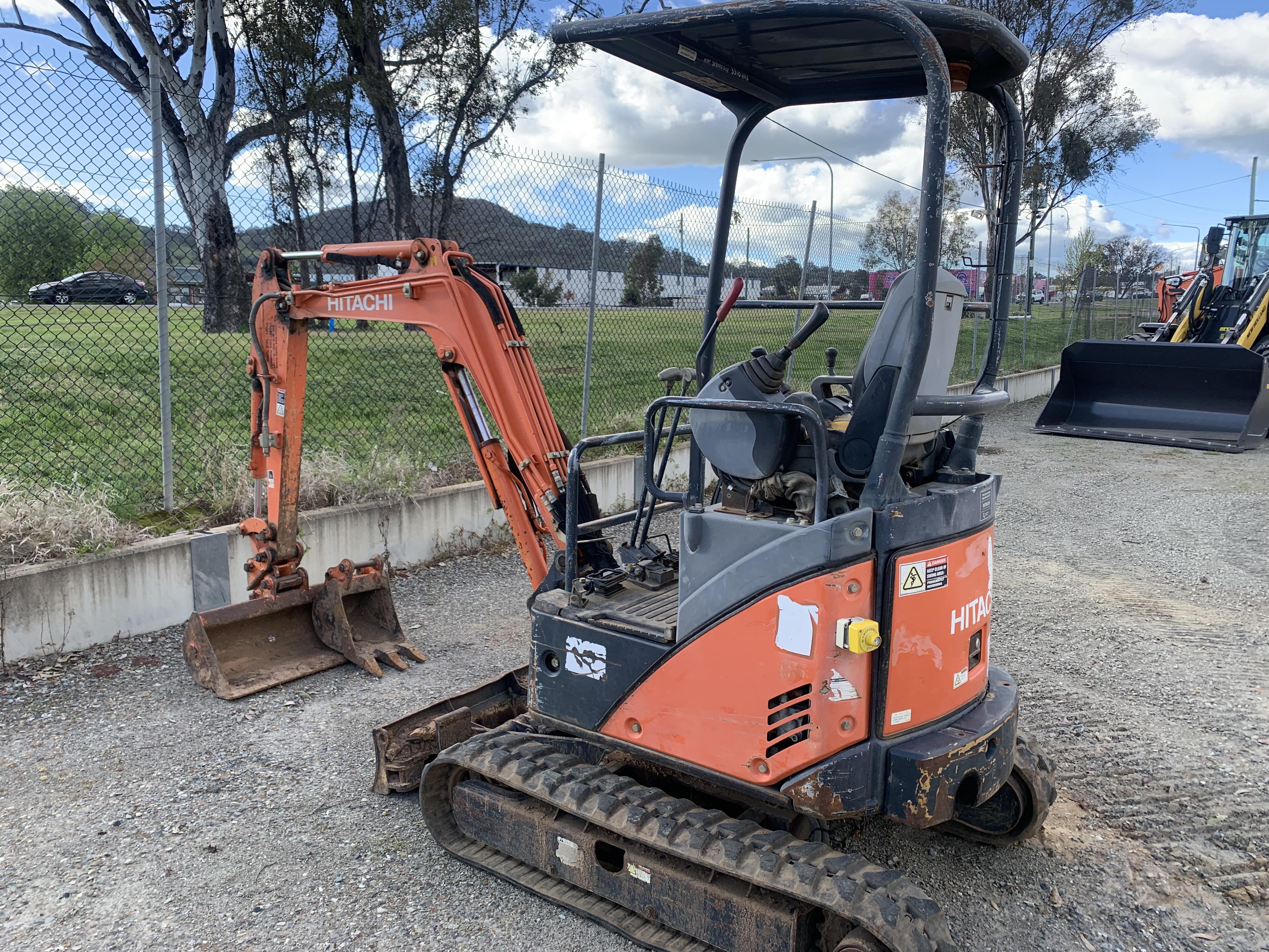 HITACHI ZX17-2 Dash 2 for sale (refcode TA1289606)